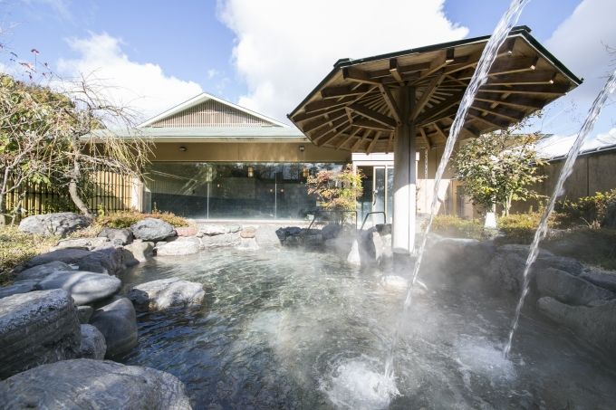 ダイナミックな温泉、眼前には2つの国宝！犬山温泉「名鉄犬山ホテル」