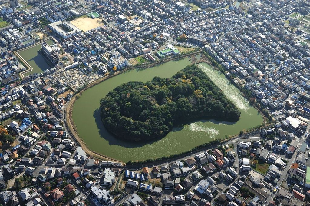 もうすぐ世界遺産！大阪・河内の古市古墳群を歩こう！