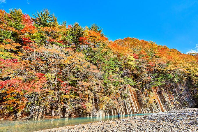 八幡平・松川渓谷の紅葉ベスト５！玄武岩や「森の大橋」で紅葉狩り