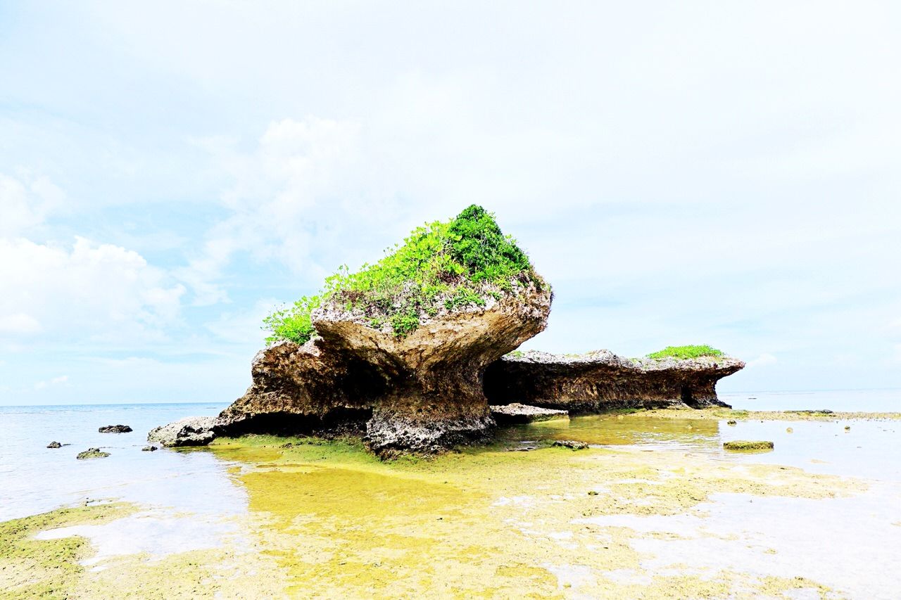 夏休みに行きたい！定番から穴場まで！沖縄の絶景ビーチ５選