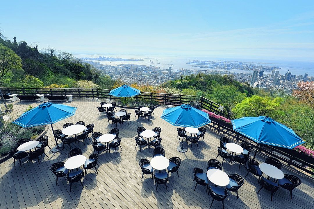 定番なのに新スポット！神戸の空に浮かぶカフェ「The Veranda at Kobe」